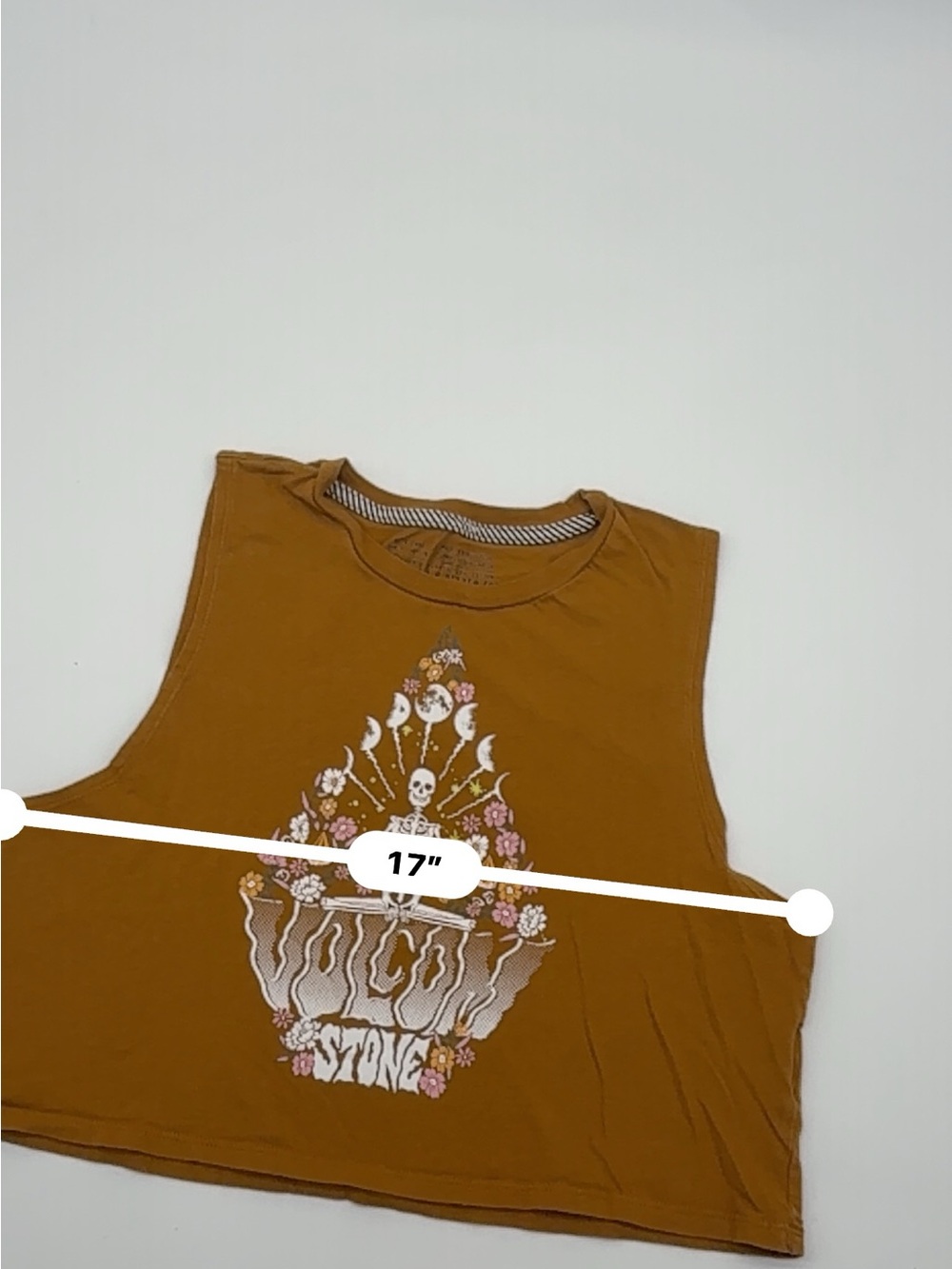 Volcom Women’s Tank - Picture 3 of 8